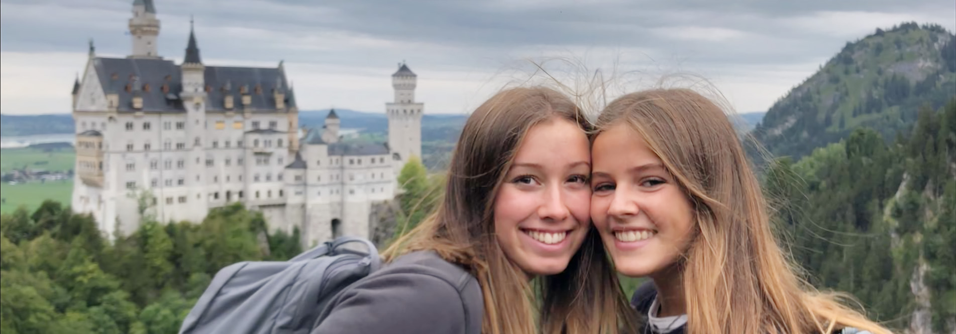 Neuschwanstein Castle: International friendships from students from all over the world are a normal part of the Lindenberg boarding school life.